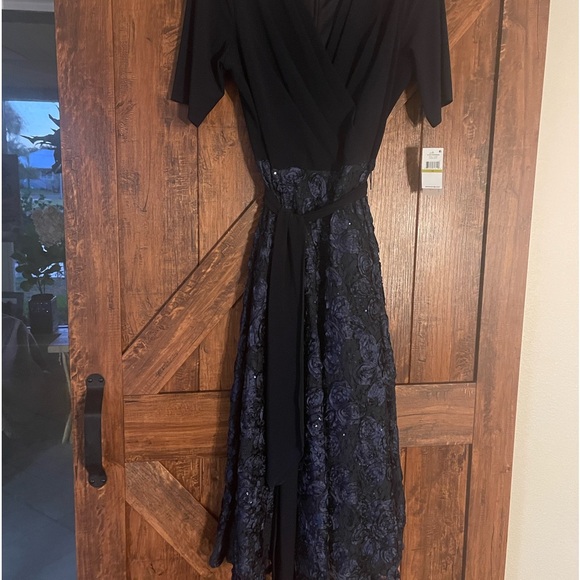 Alex Evening - Picture 6 of 11